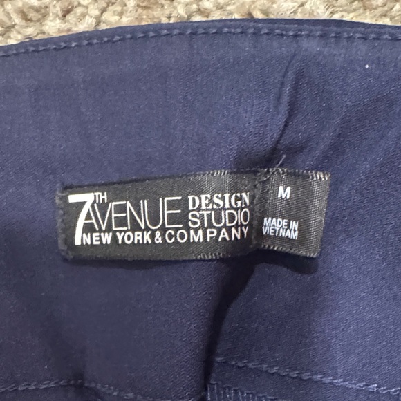New York & Company Navy Blue ankle pants. Medium. - Picture 2 of 3